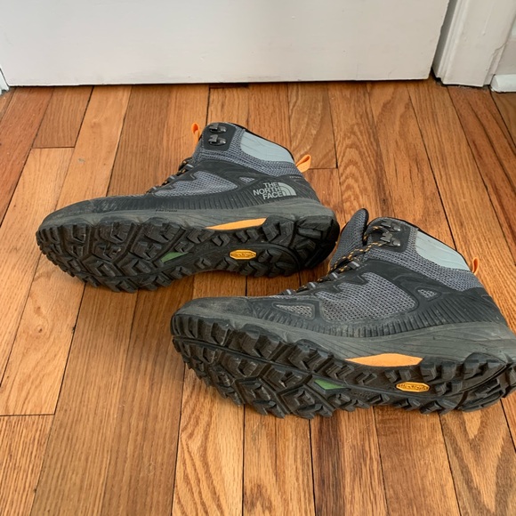 North Face Hiking Boots M-9.5